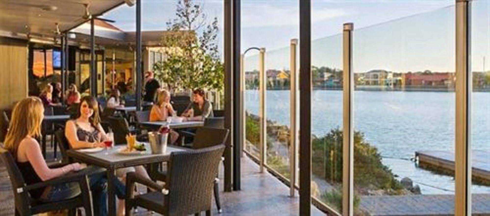 Lakes Hotel Adelaide Exteriör bild